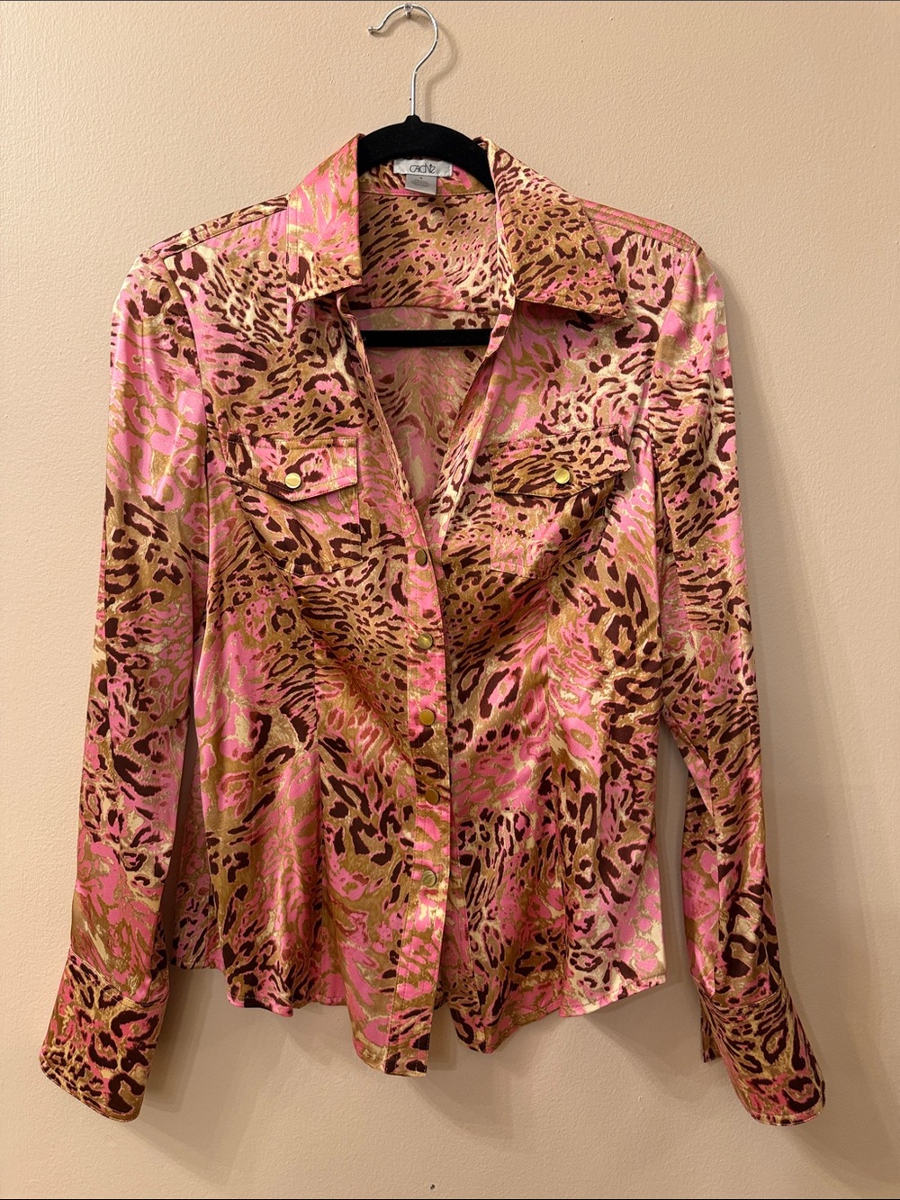 Cache silk Pink and Brown Animal Print Satin snap Button-Down Shirt